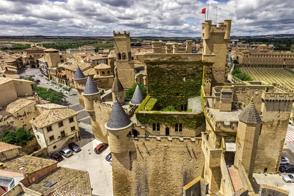Olite, una de las localidades donde tapizamos